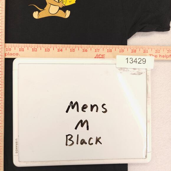 Tom and Jerry Causal Crew Neck Short Sleeve Graphic T-Shirt Mens Size M Black - Picture 7 of 9